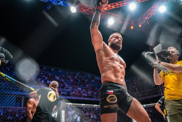 Oktagon momenty roku: Vémolova úspešná premiéra v skvelej Ostrave